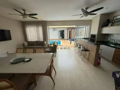 Sobrado com 4 Quartos à venda, 180m² no Setor Jaó, Goiânia
