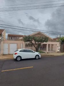 Casa com 4 Quartos à venda, 162m² no Irmãos Soares, Uberaba
