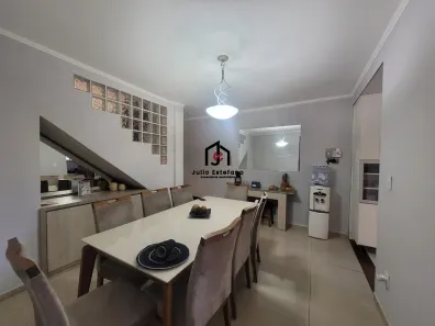 Sobrado com 5 Quartos à venda, 247m² no Vila das Jabuticabeiras, Taubaté