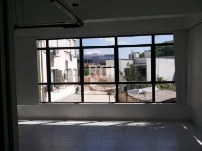 Sala Comercial à venda, 71m² no Azenha, Porto Alegre