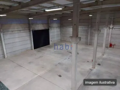 Galpão/Depósito/Armazém para venda ou aluguel, 2588m² no Iporanga, Sorocaba