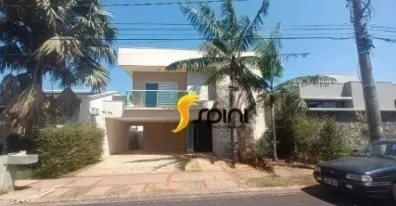 Casa de Condomínio com 4 Quartos para alugar, 340m² no Aclimação, Uberlândia