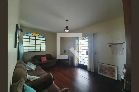 Casa com 4 Quartos à venda, 222m² no Ipiranga, Belo Horizonte