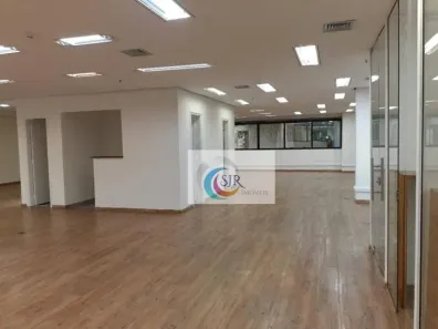 Sala Comercial para alugar, 282m² no Vila Olímpia, São Paulo