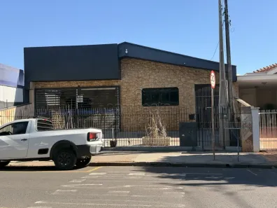 Casa com 3 Quartos para alugar, 300m² no Vila Diniz, São José do Rio Preto