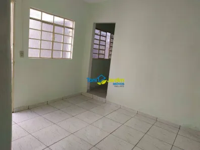 Casa com 1 Quarto para alugar, 40m² no Jardim Santo Antônio, Santo André