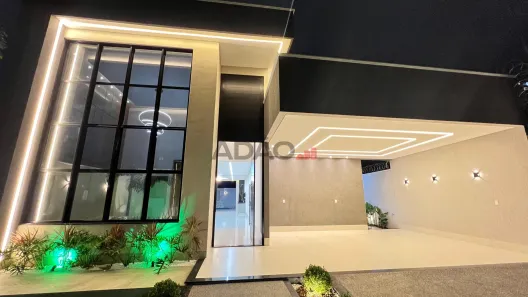 Casa com 4 Quartos à venda, 212m² no Parque Amazônia, Goiânia