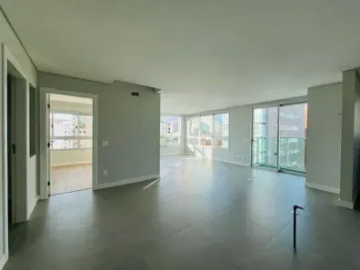 Apartamento com 3 Quartos à venda, 121m² no Centro, Florianópolis