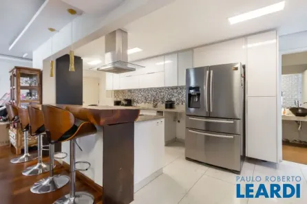 Apartamento com 3 Quartos à venda, 134m² no Chácara Inglesa, São Paulo