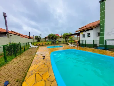 Casa de Condomínio com 2 Quartos à venda, 50m² no Olaria, Canoas