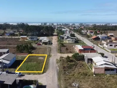 Lote/Terreno à venda, 300m² no Jardim Ultramar, Balneário Gaivota