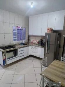 Casa com 3 Quartos à venda, 76m² no Parque Aeroporto, Taubaté