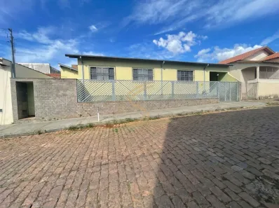 Casa com 3 Quartos à venda, 200m² no Centro, São José do Rio Pardo