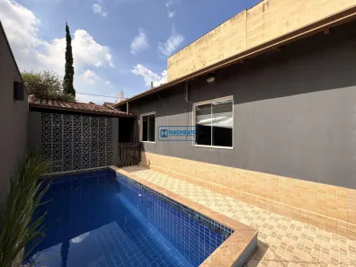 Casa com 5 Quartos à venda, 140m² no Jardim Camburi, Vitória