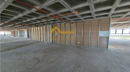 Sala Comercial para alugar, 900m² no Jardim Portal da Colina, Sorocaba