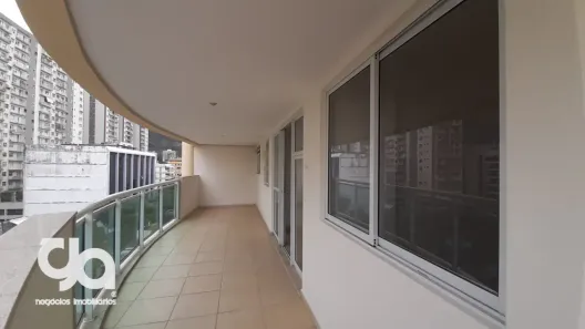 Apartamento com 3 Quartos para alugar, 111m² no Botafogo, Rio de Janeiro
