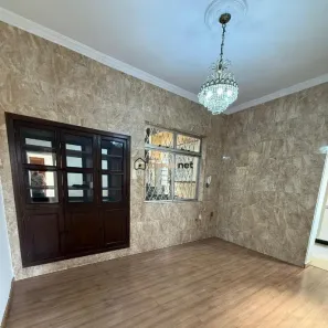 Casa com 3 Quartos à venda, 321m² no Carlos Prates, Belo Horizonte