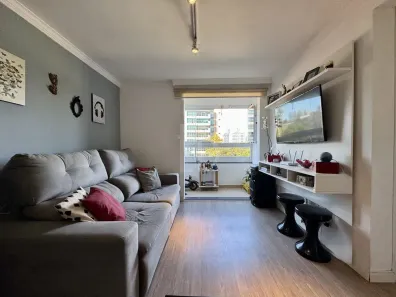 Apartamento com 2 Quartos à venda, 59m² no Cabral, Curitiba