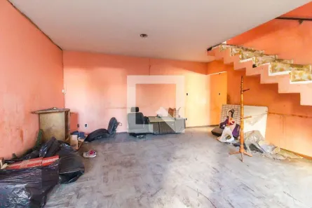 Casa com 3 Quartos à venda, 250m² no Jardim Itapemirim, São Paulo