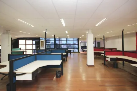 Prédio Comercial para alugar, 2150m² no Vila da Serra, Nova Lima