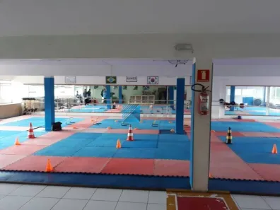 Ponto Comercial para alugar, 1400m² no Centro, São José dos Campos