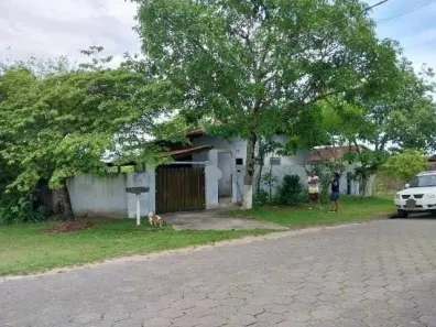 Casa com 2 Quartos à venda, 55m² no Califórnia, Itanhaém