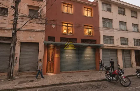 Prédio Comercial com 20 Quartos à venda, 745m² no Gamboa, Rio de Janeiro