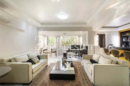 Apartamento com 3 Quartos para alugar, 242m² no Moema, São Paulo