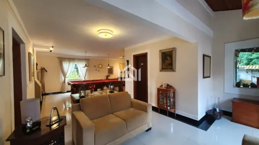 Casa de Condomínio com 3 Quartos à venda, 400m² no Jardim Mediterrâneo, Cotia