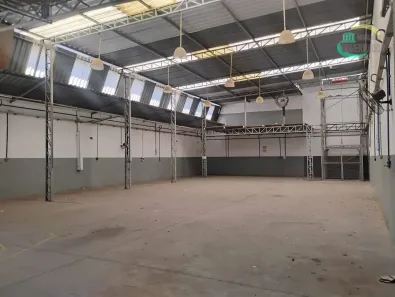 Galpão/Depósito/Armazém para venda ou aluguel, 594m² no Jardim São Pedro, Hortolândia