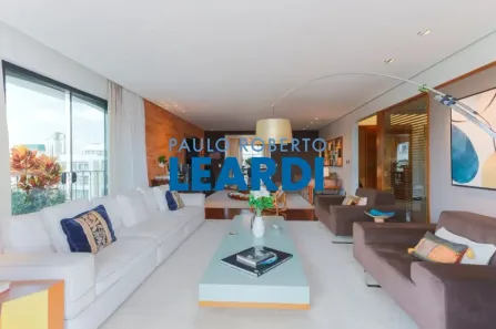 Apartamento com 2 Quartos à venda, 288m² no Higienópolis, São Paulo