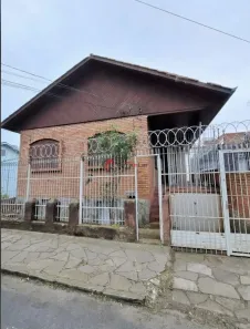 Casa com 2 Quartos para alugar, 75m² no Pio X, Caxias do Sul