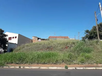 Lote/Terreno à venda, 420m² no Jardim Ártico, Araraquara
