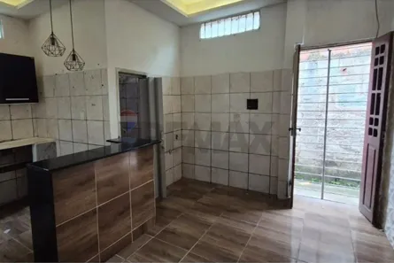 Casa com 6 Quartos à venda, 90m² no Várzea, Recife