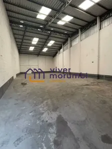 Galpão/Depósito/Armazém para alugar, 300m² no Jardim Arpoador, São Paulo