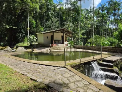 Casa com 4 Quartos à venda, 250m² no Serrinha do Alambari (Agulhas Negras), Resende