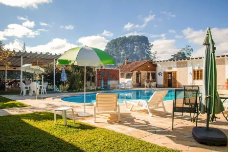 Imóvel Comercial com 12 Quartos à venda, 400m² no Iucas, Teresópolis