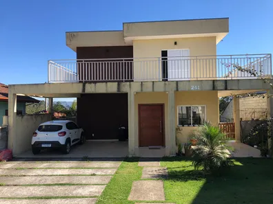 Casa com 3 Quartos à venda, 250m² no Parque Belbancy, Vargem Grande Paulista