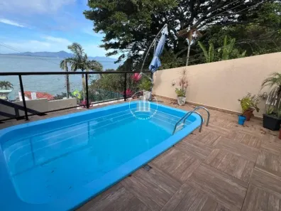 Casa com 3 Quartos à venda, 252m² no Centro, São José