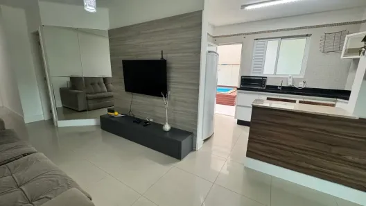 Apartamento com 2 Quartos para alugar, 200m² no Centro, Balneário Camboriú
