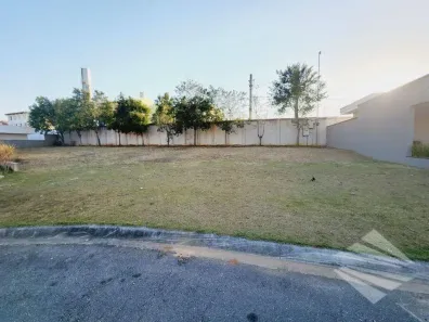 Lote/Terreno à venda, 555m² no Piracangaguá, Taubaté