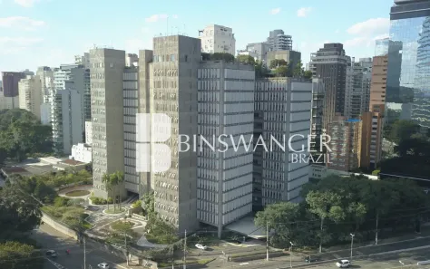 Sala Comercial para alugar, 1891m² no Vila Nova Conceição, São Paulo