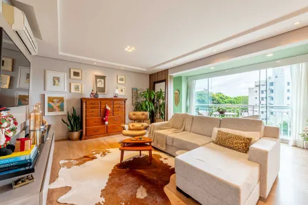 Apartamento com 3 Quartos à venda, 125m² no Jardim Europa, Porto Alegre