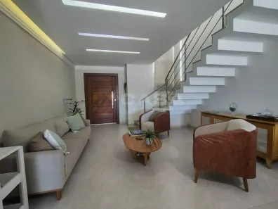 Sobrado com 4 Quartos à venda, 450m² no Manguinhos, Serra