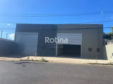 Galpão/Depósito/Armazém para alugar, 350m² no Marta Helena, Uberlândia