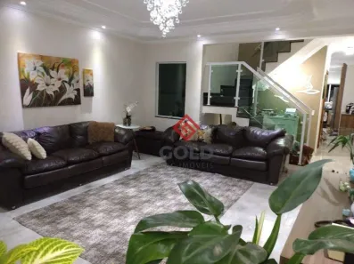 Sobrado com 3 Quartos à venda, 236m² no Parque Novo Oratório, Santo André