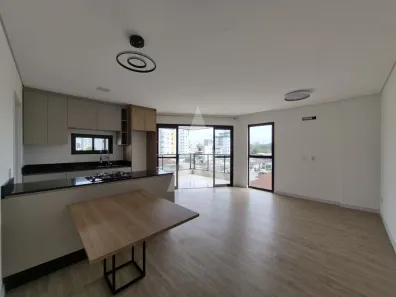 Apartamento com 3 Quartos para alugar, 130m² no América, Joinville