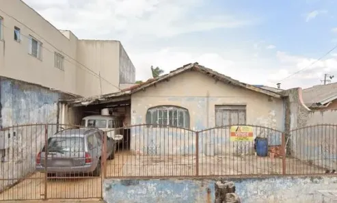 Casa com 2 Quartos à venda, 90m² no Conjunto Habitacional Violim, Londrina