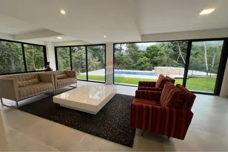 Casa de Condomínio com 5 Quartos à venda, 246m² no , Petrópolis