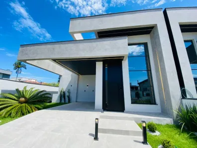 Casa com 3 Quartos à venda, 160m² no Ingleses do Rio Vermelho, Florianópolis